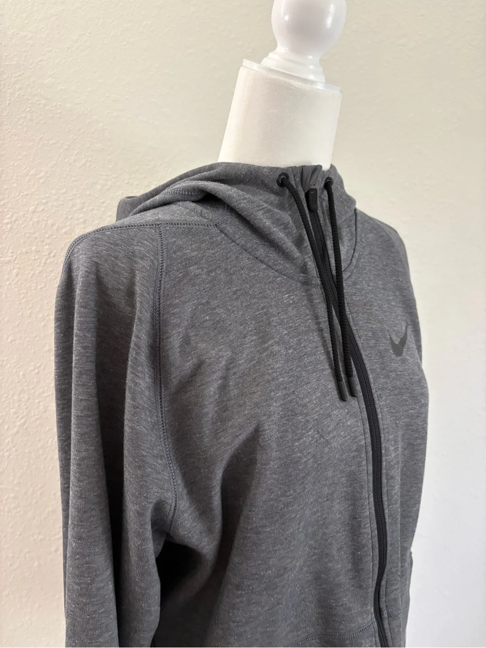 Nike Dri-FIT Gray Full Zip Hoodie Size XL